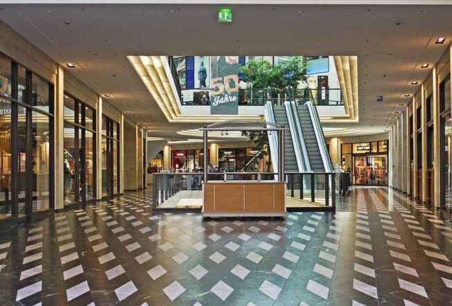 Top 5 Retail Technology Trends In 2025