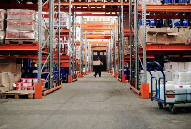 How To Manage Warehouse Inventory In 2026