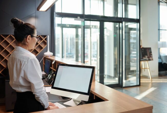 Maximize hotel profitability: Comprehensive guide to hotel revenue management software